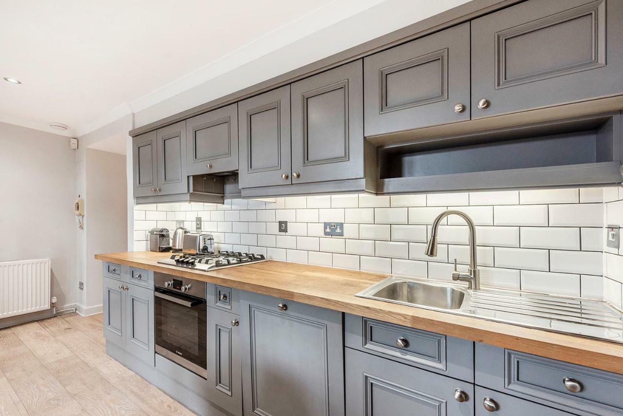 Stylish 2 Bedroom Flat In Knightsbridge London Exteriör bild