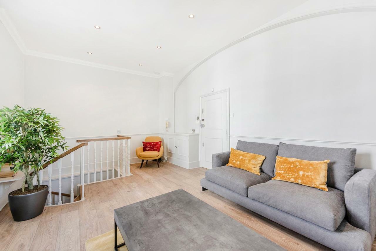 Stylish 2 Bedroom Flat In Knightsbridge London Exteriör bild